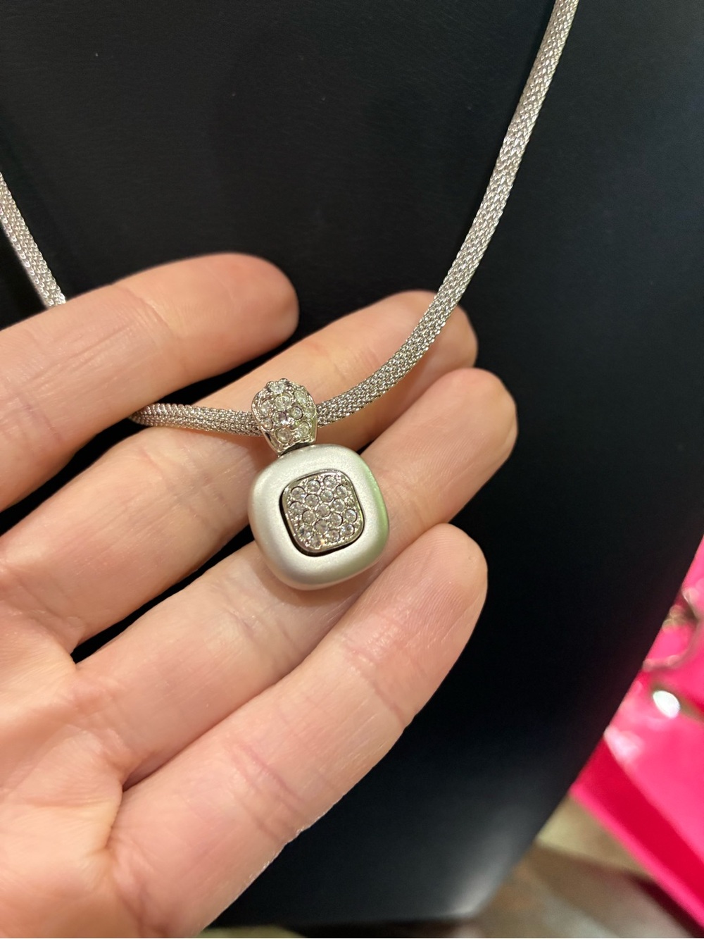 Vintage Retired Deadstock Swarovski Silver Tone Necklace - Picture 3 of 7